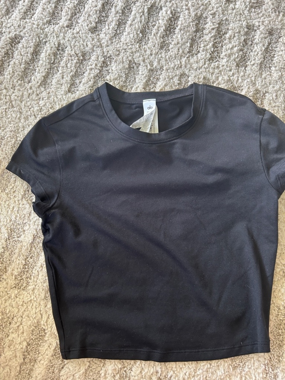 ALO Yoga Black Short Sleeve Cropped Tee
